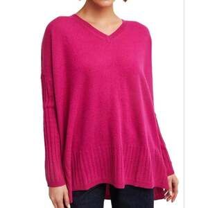 Naadam Soft V-Neck Boyfriend Cashmere Knit Ribbed Pullover in Hibiscus XL